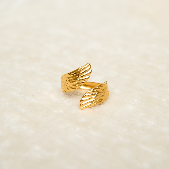 'Angels Are Close to You' Ring